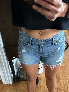 Ann Taylor Loft jean shorts 3” Medium 27/4 denim